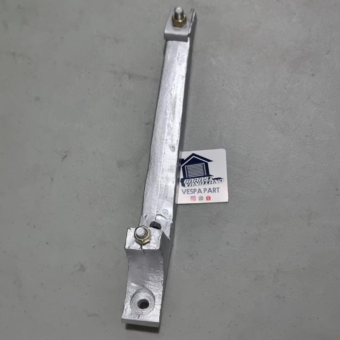 Tiang cagak dudukan ban serep vespa ring 10 vespa super sprint PS PTS