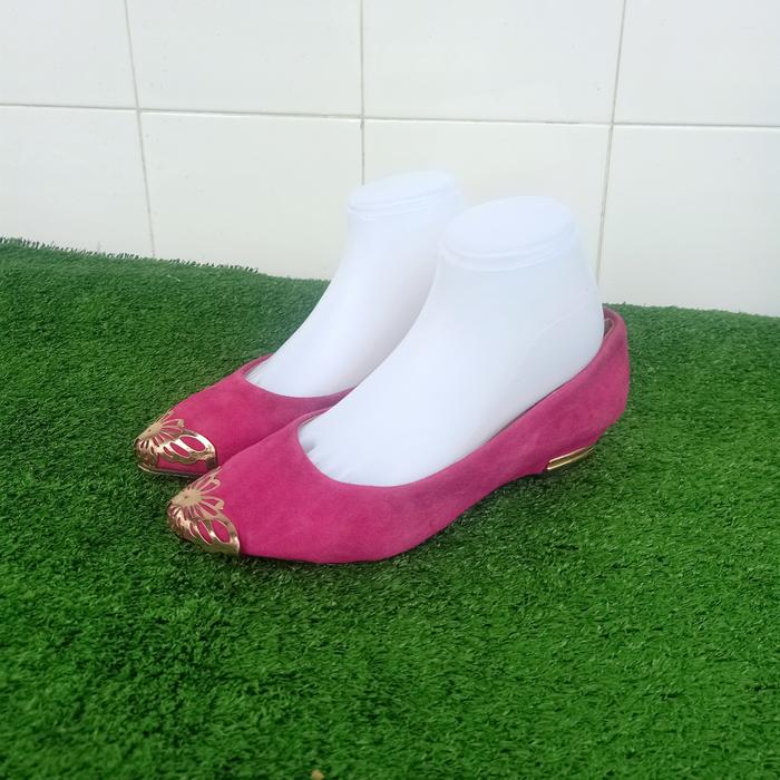 sepatu pink fanta wanita size 36. sepatu kerja cewek second import