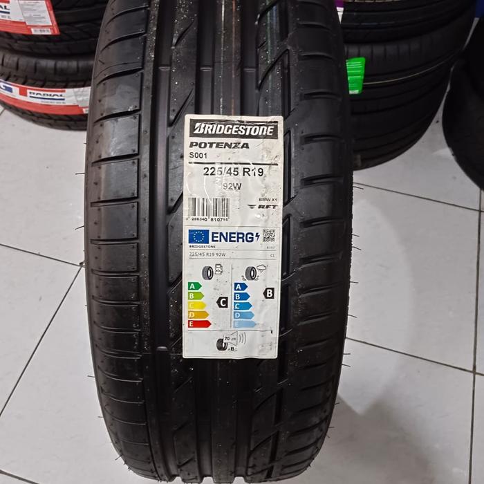 BAN BRIDGESTONE 225/45 R19 POTENZA S001 mobil mini cooper