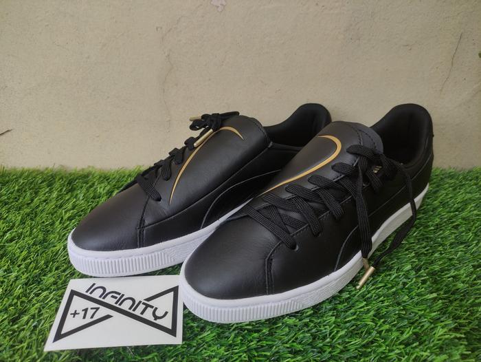 Puma Basket Crush Emboss Women's Black/Gold - Sepatu Puma - 100% BNIB