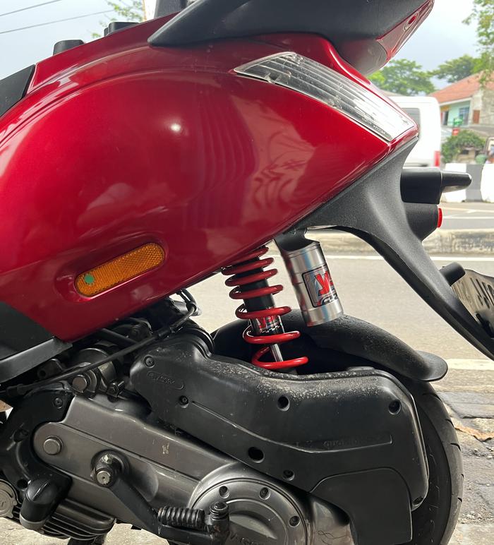 Shock piaggio zip custome