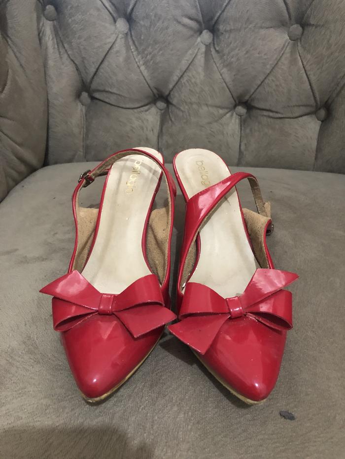 Preloved sepatu cewek bellagio size 37