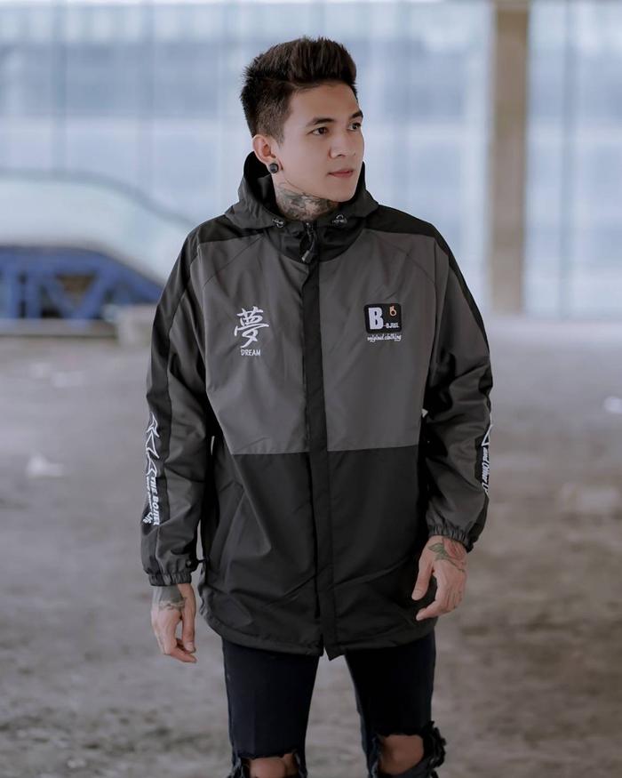 Jaket outdoor mountain Jaket pria terbaru