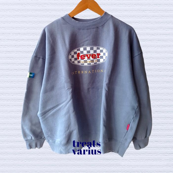 Fevertime International Crewneck