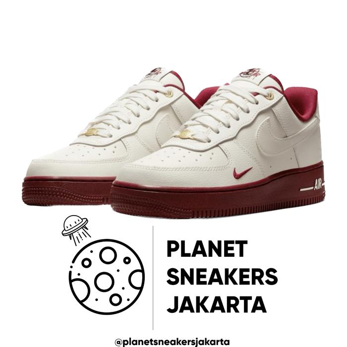 Nike Air Force 1 40th Wmns "Cream Team Red" (BNIB) Original