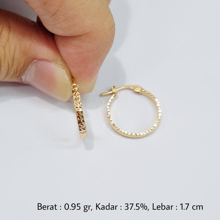 0.95 gr - Anting Emas Klip Plat Batik 1.7 cm Kadar 375 (8K) - B2U