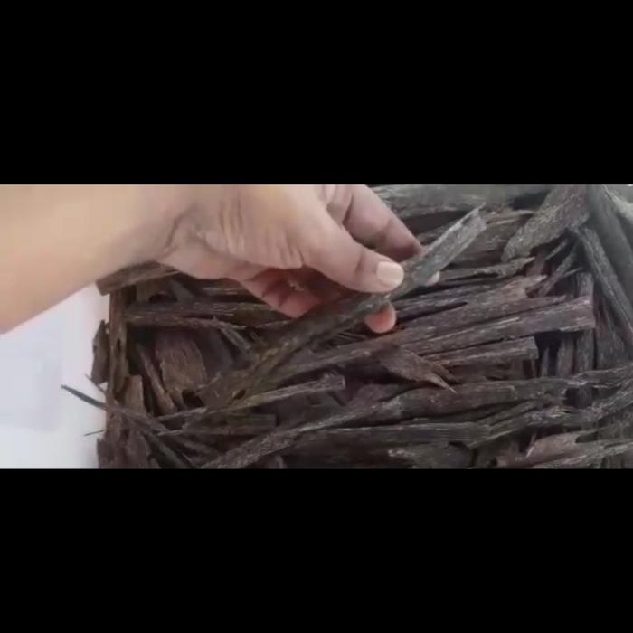 Gaharu Super Kwalitas Arab Gaharu Asli Super 1000% Alami Kalimantan