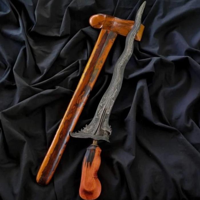 Keris Corok Balebang Luk 7 Pamor Pamor Pedaringan Kebak Tangguh Bali