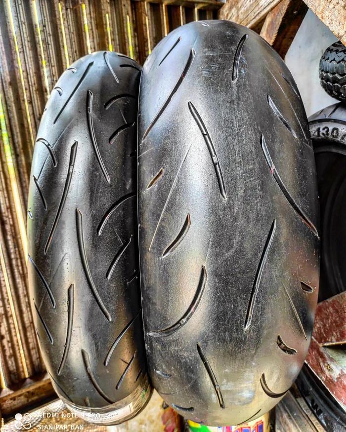 BAN DUNLOP SPORTMAX D214 120vs180 RING 17 NOT BATTLAX PIRELLI METZELER