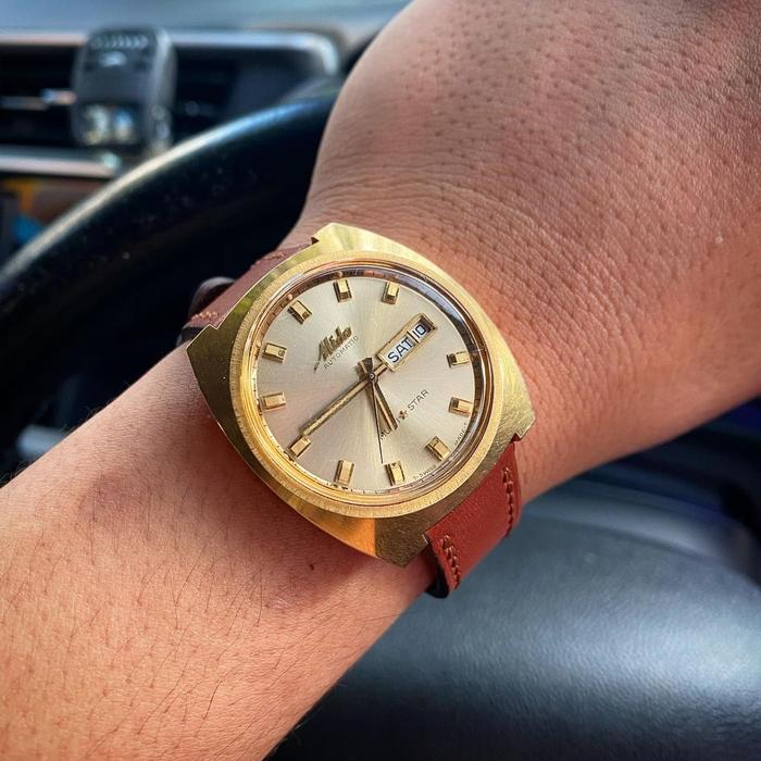 Jam tangan Mido Multi Star Golden Cal. ETA 2789 17jewels