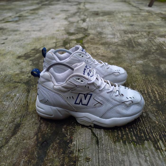 sepatu sneakers new balance 608 original second