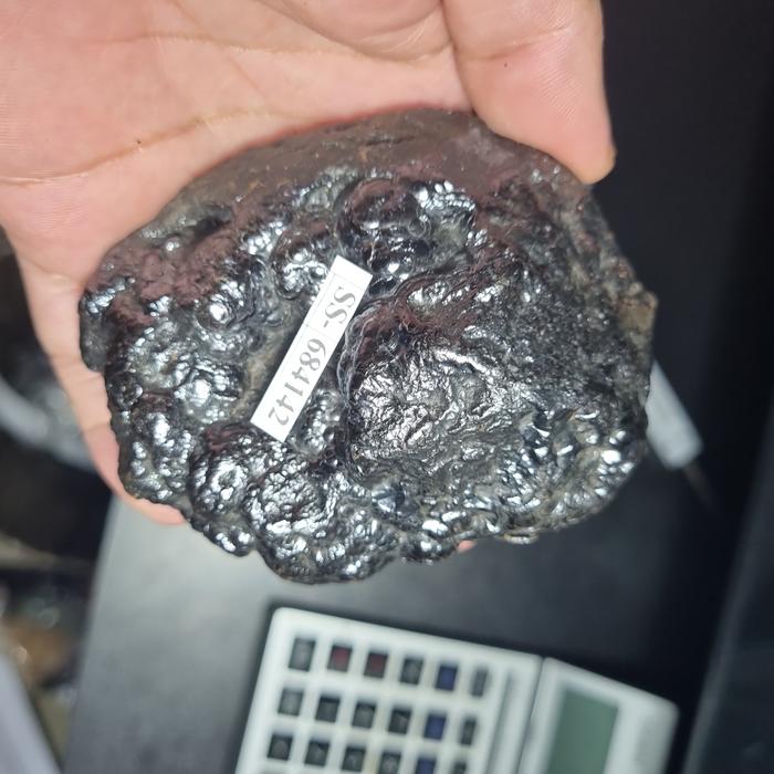 HEMATITE BOTRYOIDAL AFRICA SPECIAL COLLECTION HBT05