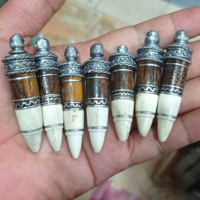 cemeti ali khas kalimantan