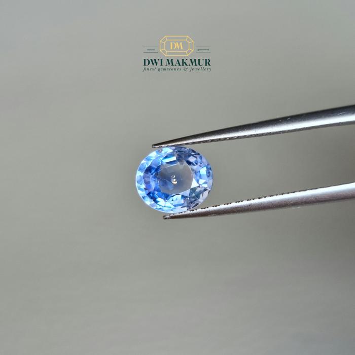 DGL Certified Crystal,Heated 1.70 Ct Blue SAPPHIRE Ceylon