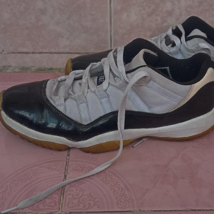 Sepatu Air Jordan 11 Low Second Pria Wanita