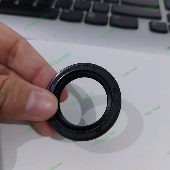 OIL SEAL TC 13 21 7 NBR . TC 13 x 21 x 7 NBR TAIWAN