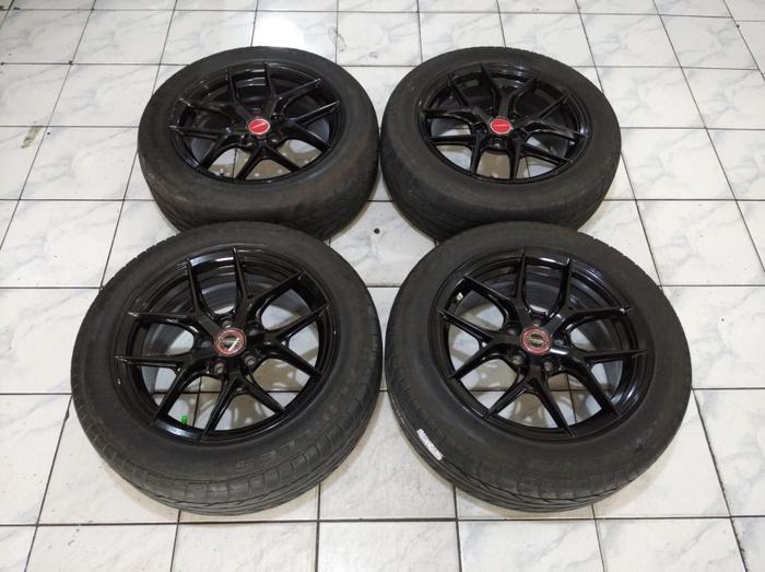 Velg Mobil Seken Ring 17 Lubang 5 Lebar 7,5 ET 42 BAN 225 55 R17