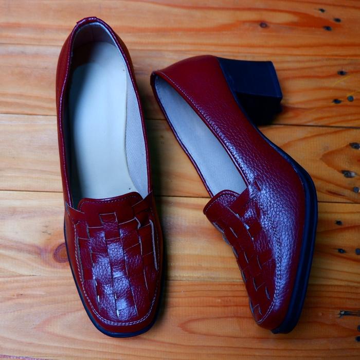 sepatu high heels wanita kulit sapi asli sepatu anyam kulit garut