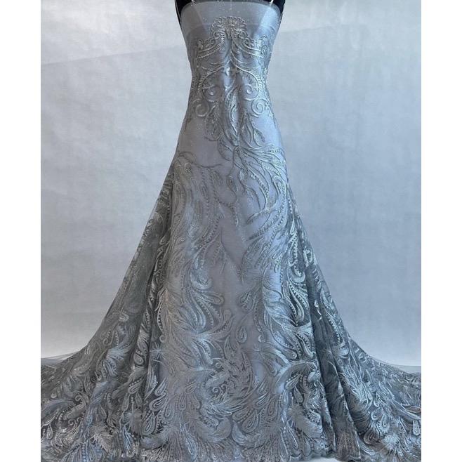 Tulle feather glitter