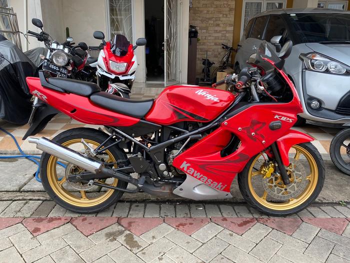Kawasaki ninja rr old 2007 red velg vnd sixstar mantap