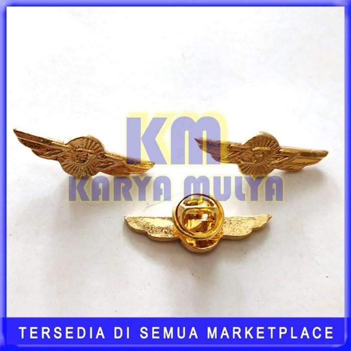 Pin Boeing 737 Bros Lapel Pesawat Atribut Pilot Pin Boeing 737 - KM