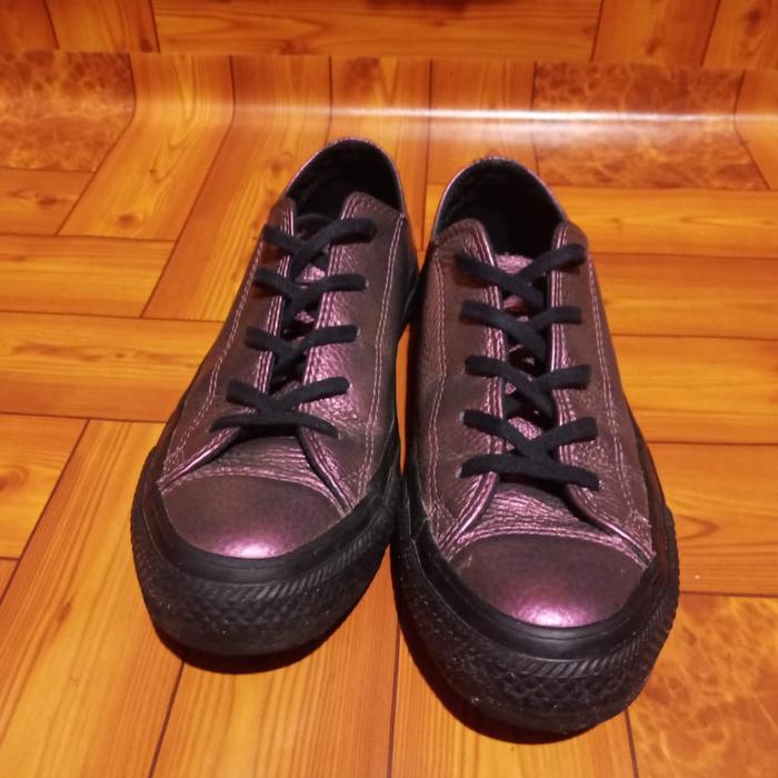 converse all star original kulit warna ungu