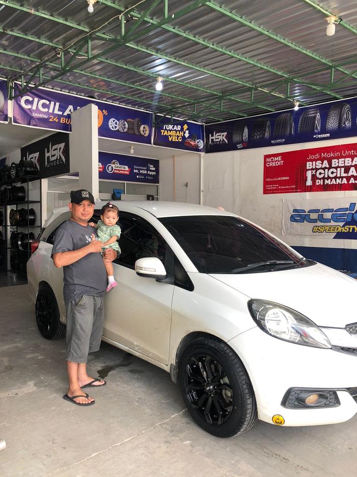 VELG R16 HSR LABANG COCOK UNTUK MOBIL HONDA MOBILIO