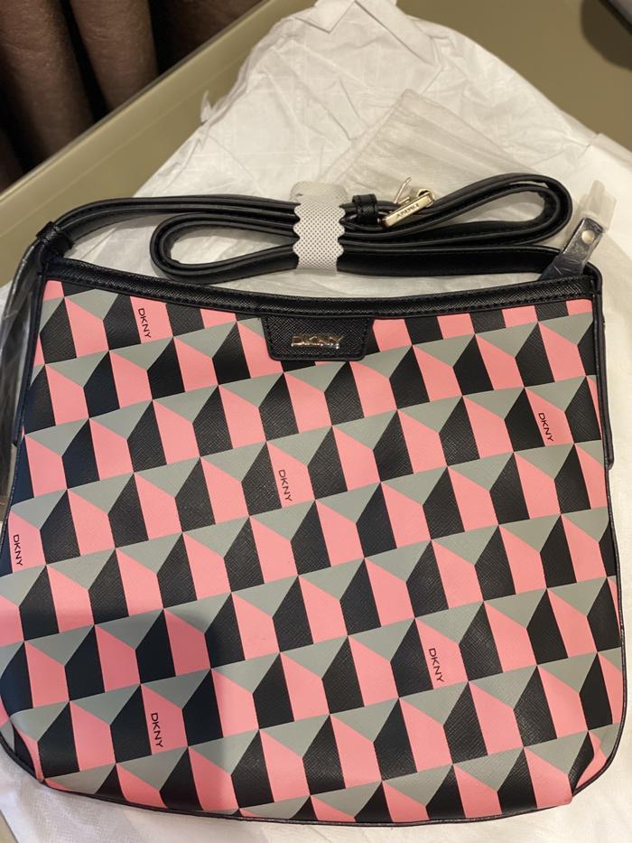 DKNY Sling bag 100% original