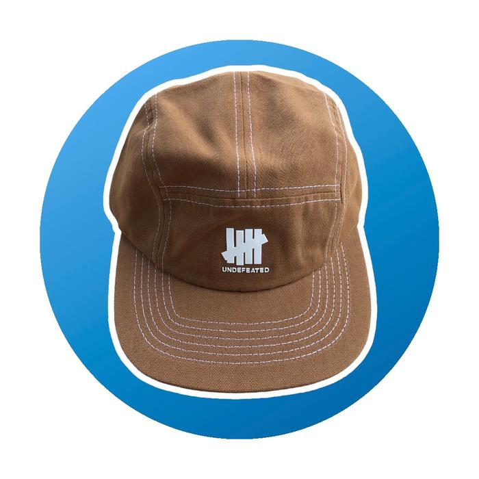 TOPI 5PANEL UNDEFEATED KHAKIS