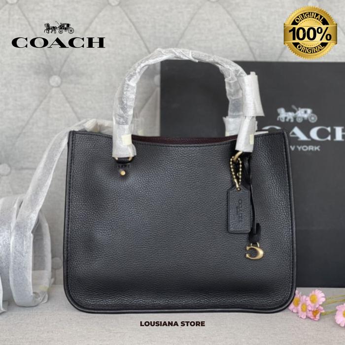 Coach Tyler Carryal 28 In Leather Black