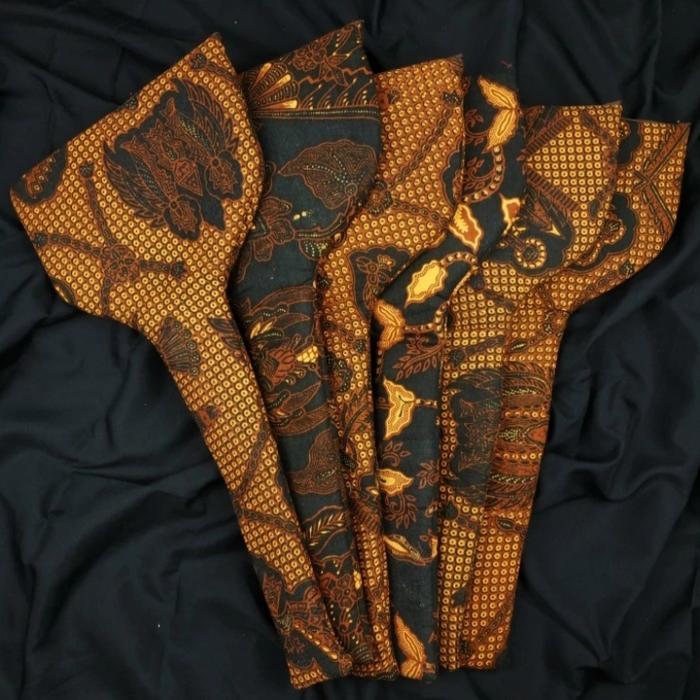 Singep Singkep Sarung Keris Batik