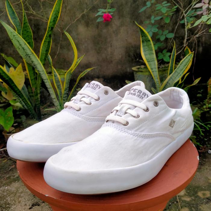 Sepatu Second Casual Brand SPerry SIze 10 Setara 44 Insole 27,5 cm