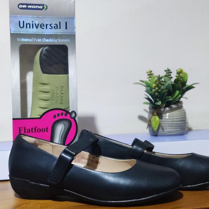 preloved sepatu kantor wanita Dr. Kong - Hitam