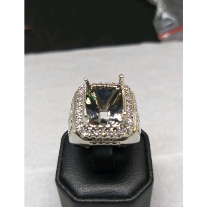 Cincin Emban Perak Hongkon Import Microsetting