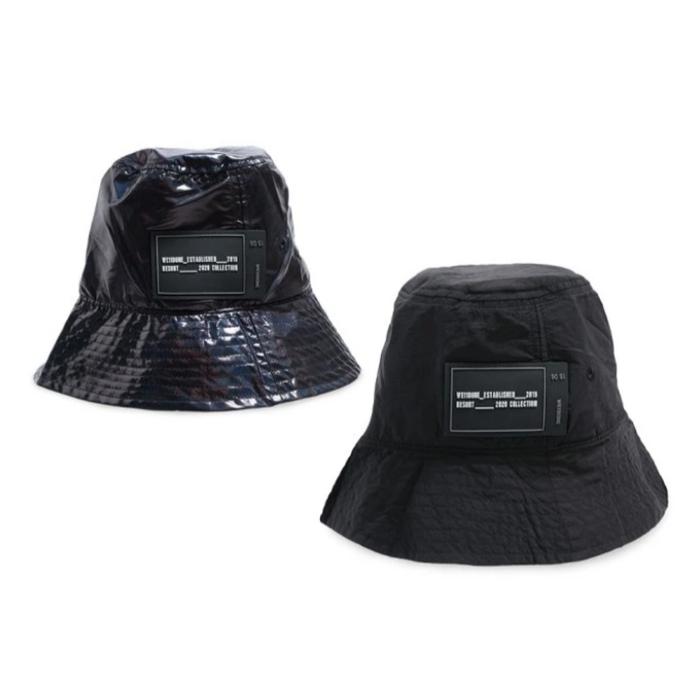 Topi We11done Logo Rubber Patch Bucket Hat