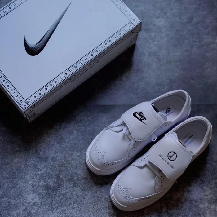 Peaceminusone x Nike Kwondo