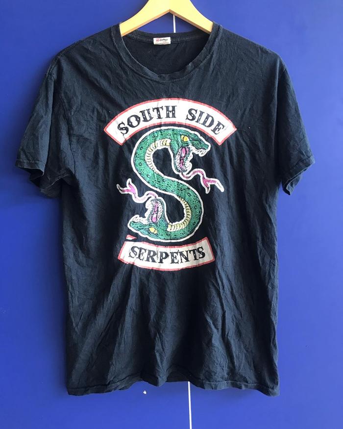 Kaos gangster amerika tag fruit of the loom (south side serpents)