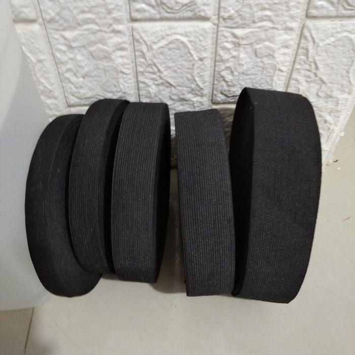 Karet celana hitam meteran