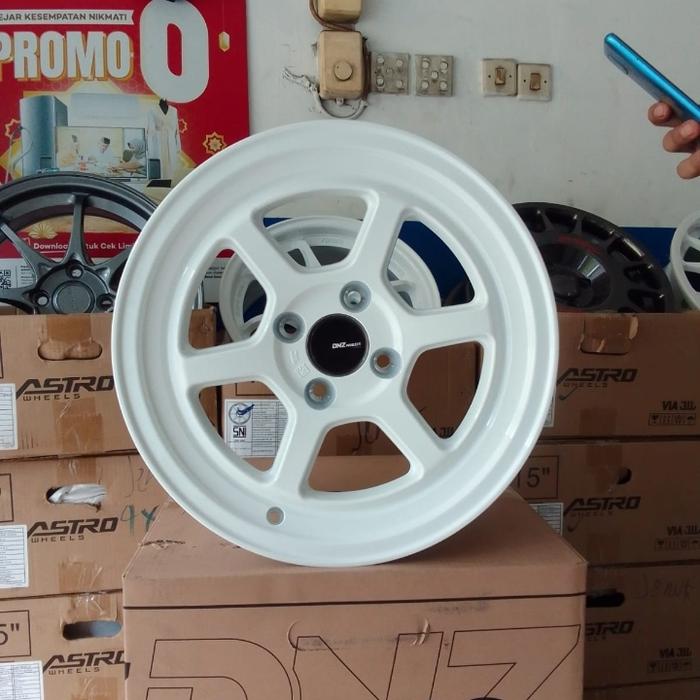 Velg Mobil DNZ ROKU 15x7.0 pcd 4x100 ET.38 Racing white