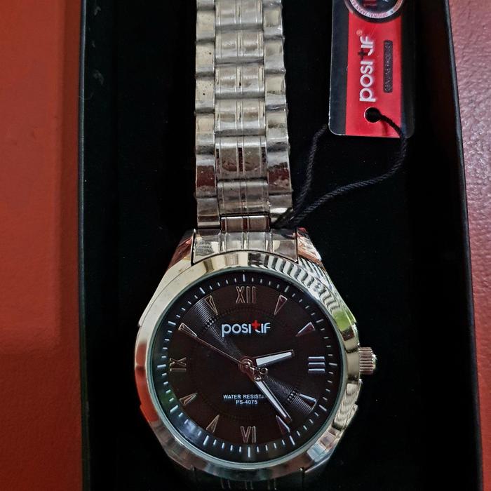 jam tangan pria positif