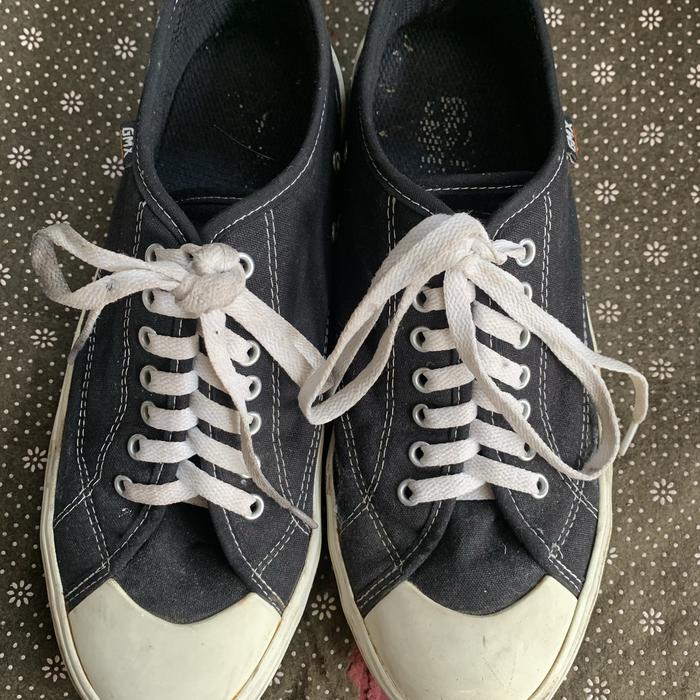 sepatu gmx