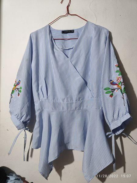B01 Blus Stripe Biru Bordir Seken Impor Sing