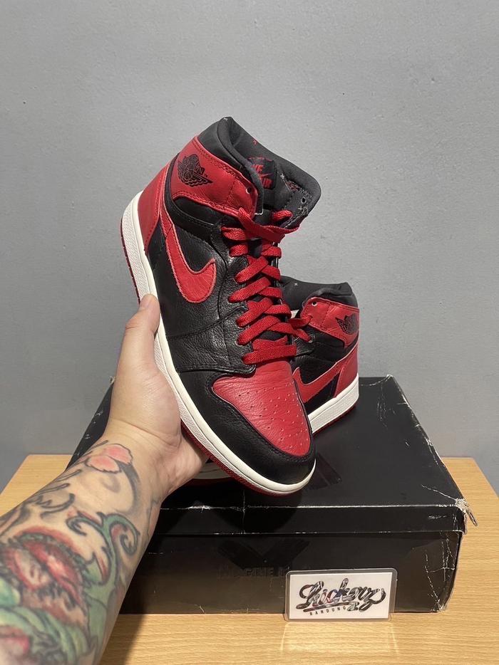 Air Jordan 1 High Banned X 2011 Size Us 9 Authentic Sneakers 100%