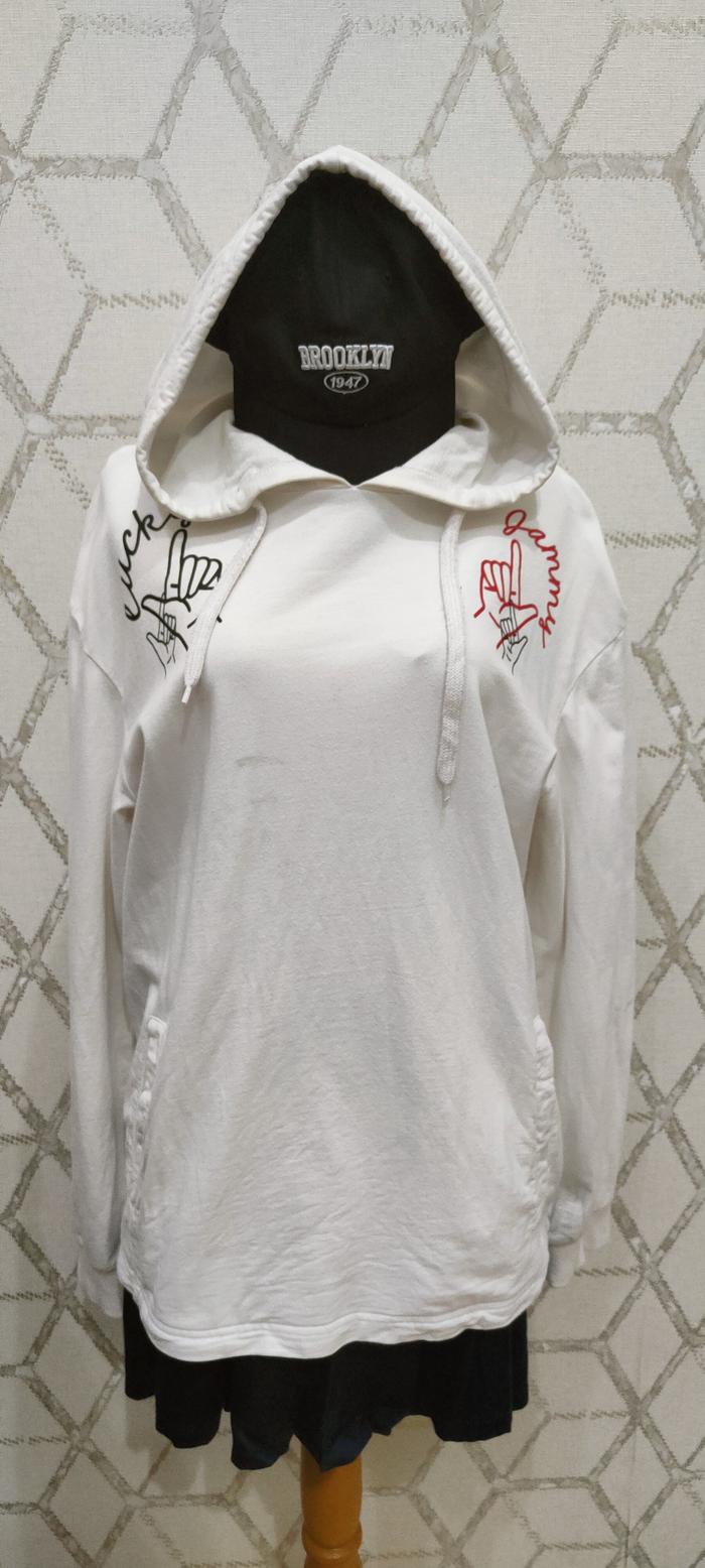 Jaket Hoodie Sweater lucky 8 second thriffting H64