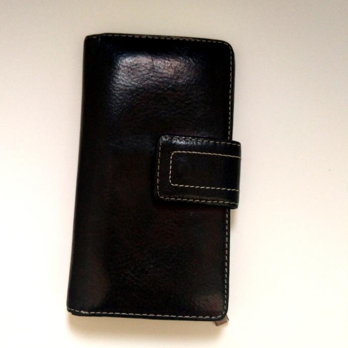 Vintage Fossil black leather wallet Original