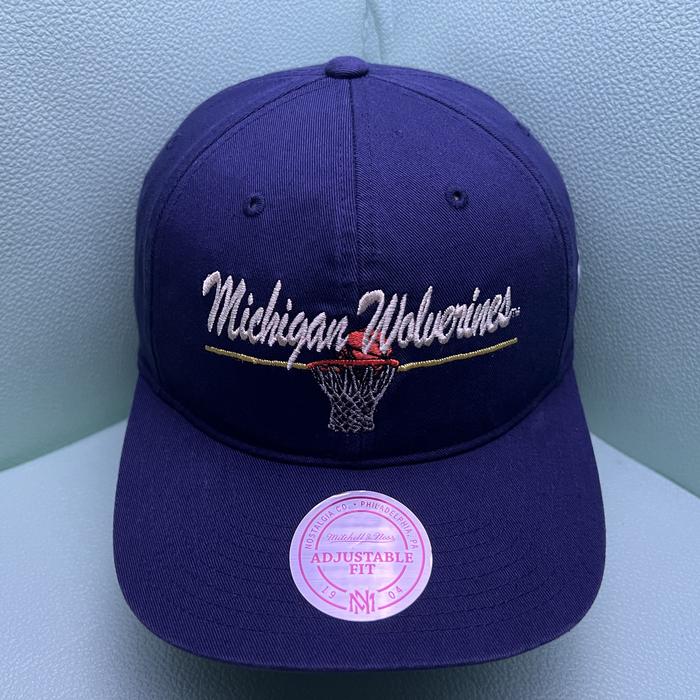 Topi NCAA Michigan Wolverines x Mitchell & Ness Cap Navy