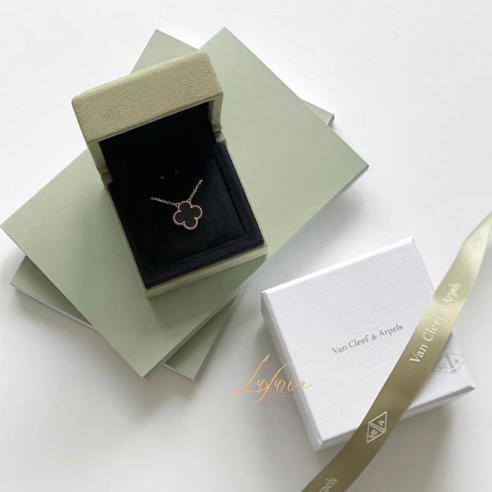 Original - VCA Van Cleef Arpels Alhambra Black Onyx Necklace Gold