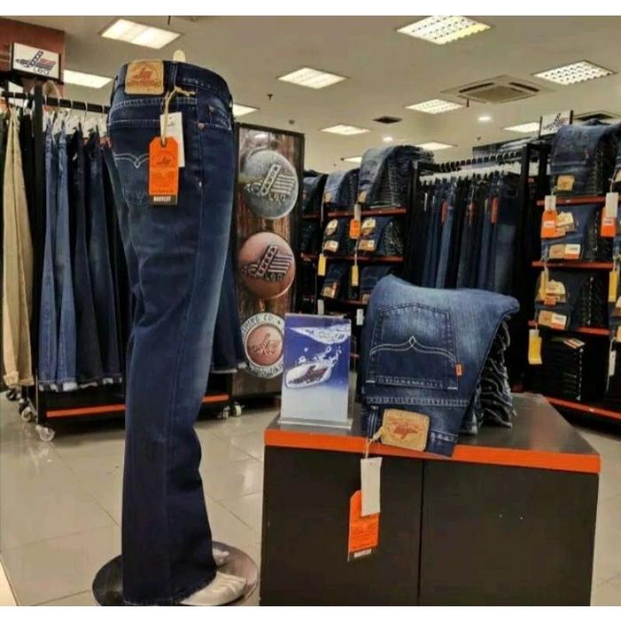 LEA JEANS CELANA JEANS PRIA BOOTCUT ORIGINAL LEA
