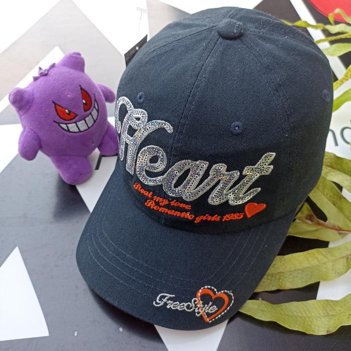 THRIFT TOPI SECOND CASUAL HEART