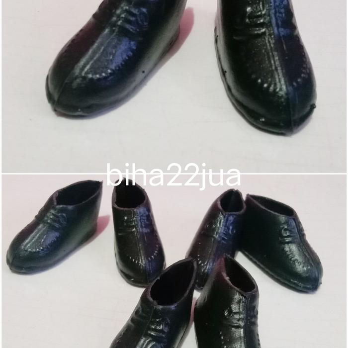 Sepatu Ken/ sepatu boneka cowok